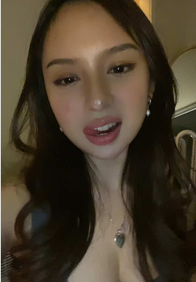 @lauren
