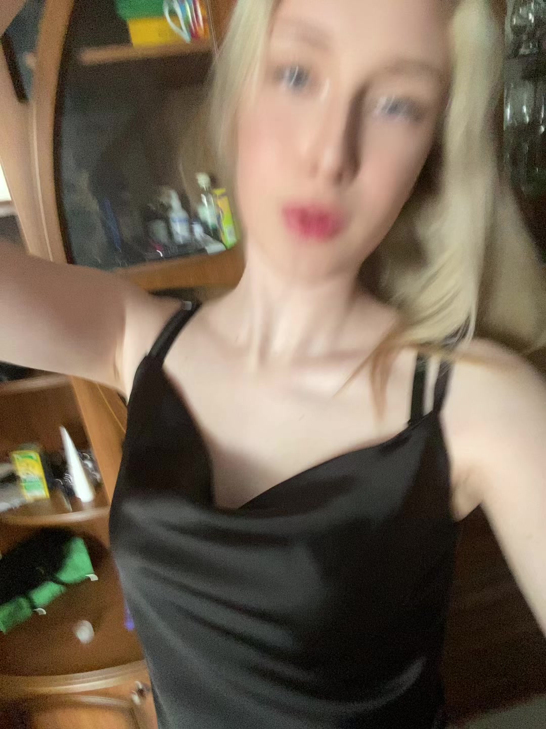 @evikkkkqqq