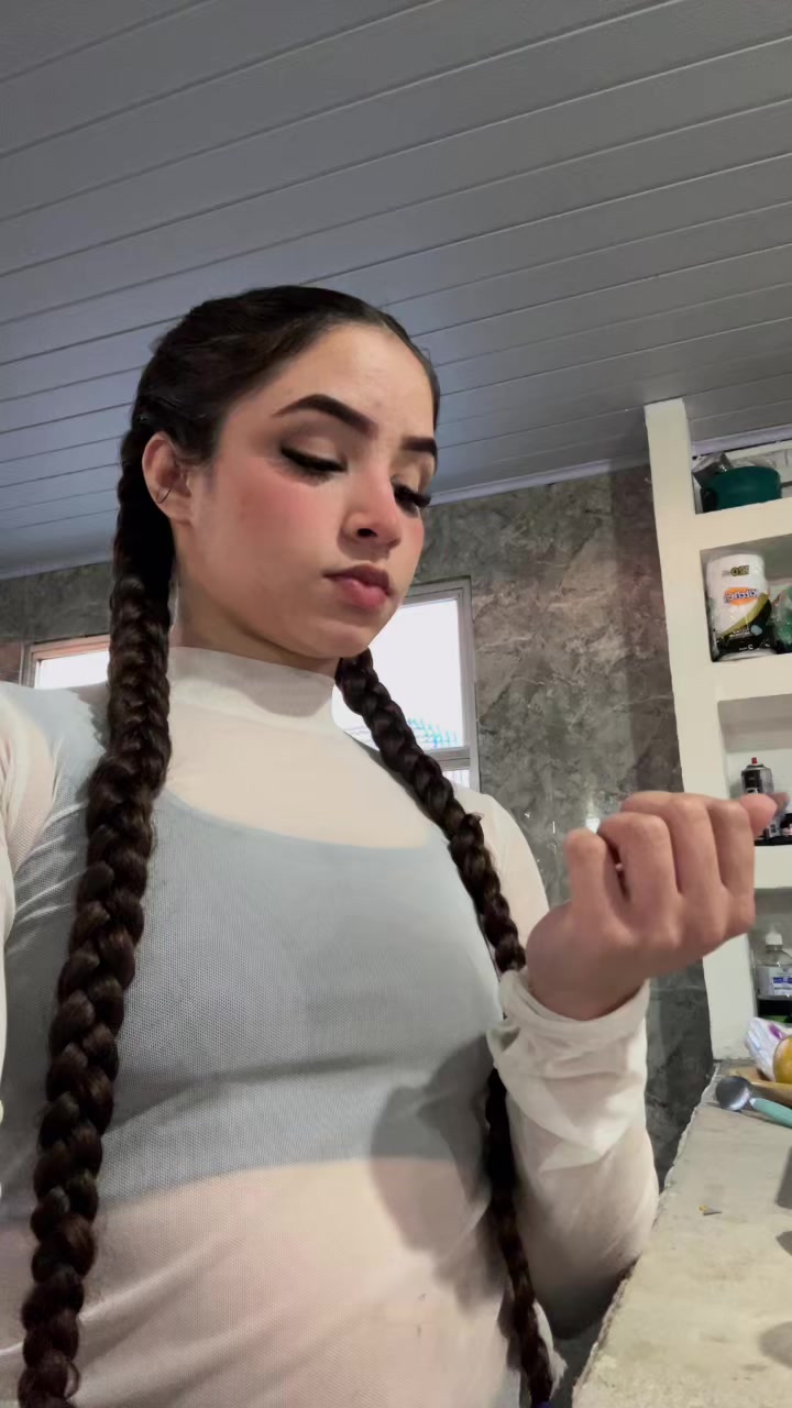 @Larissa