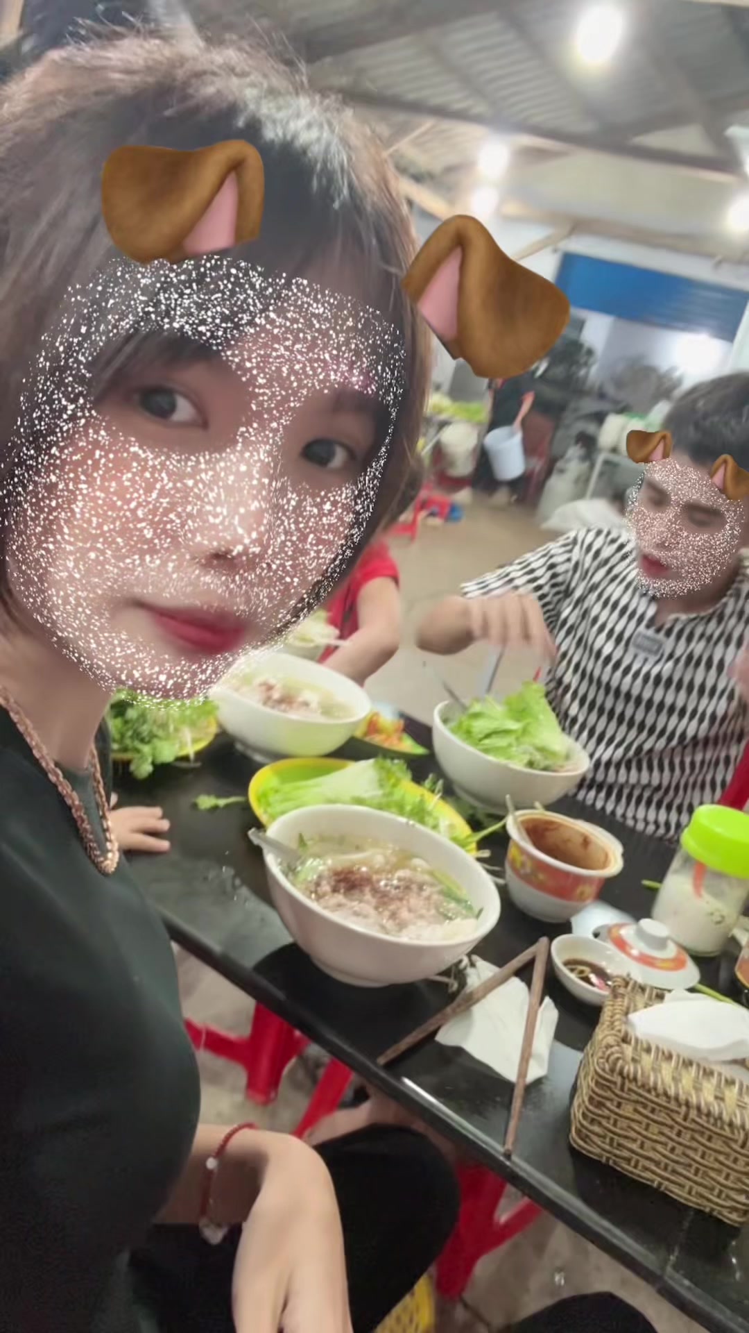 @B&agrave; Ti&ecirc;n Ăn C&aacute; Vi&ecirc;n Chi&ecirc;n🍒🍟