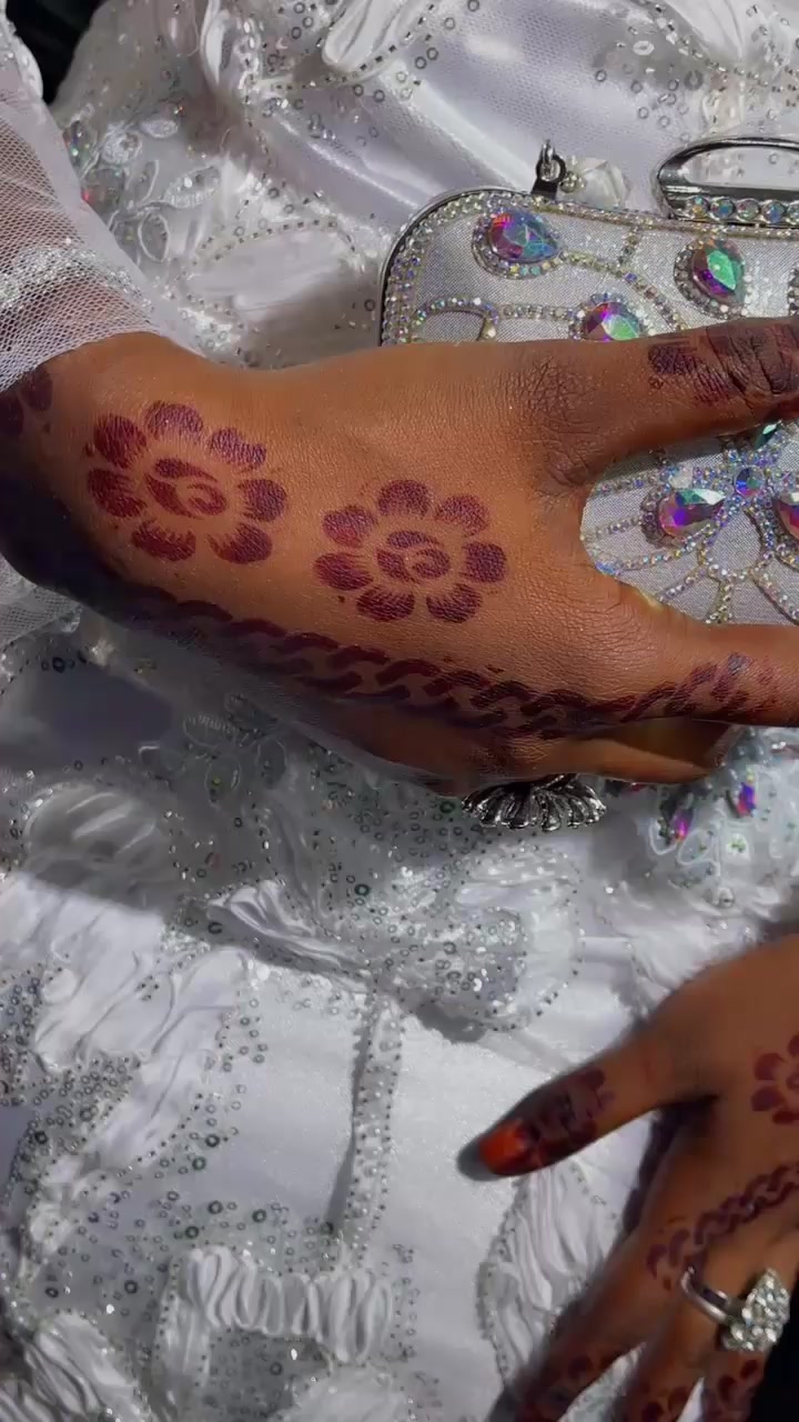 @Marie Makeup5151