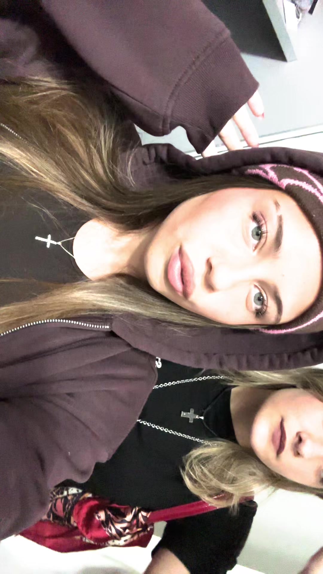 @Isabella