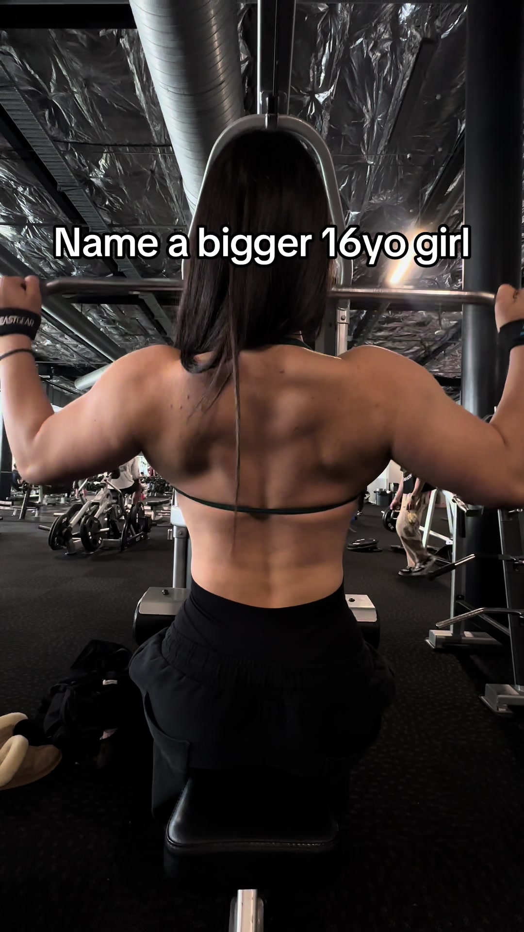@Barbell brunette