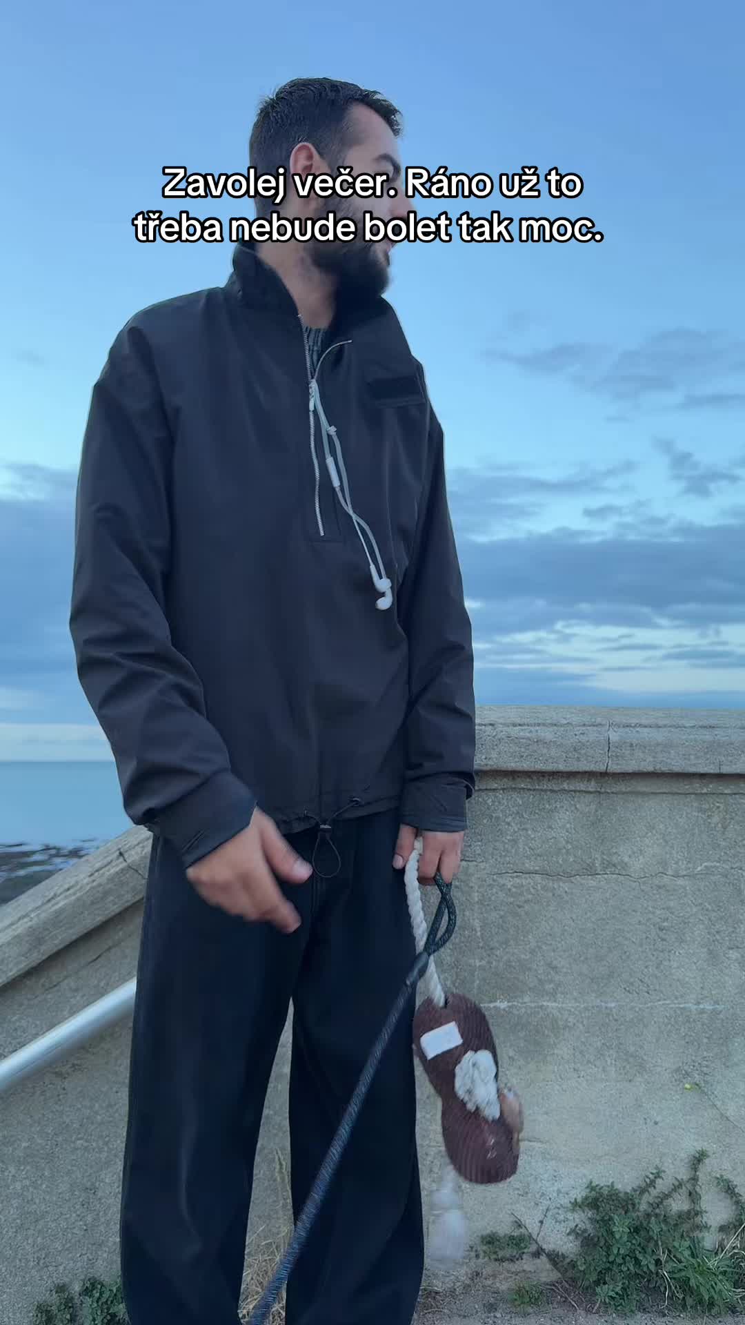 @ꓘB