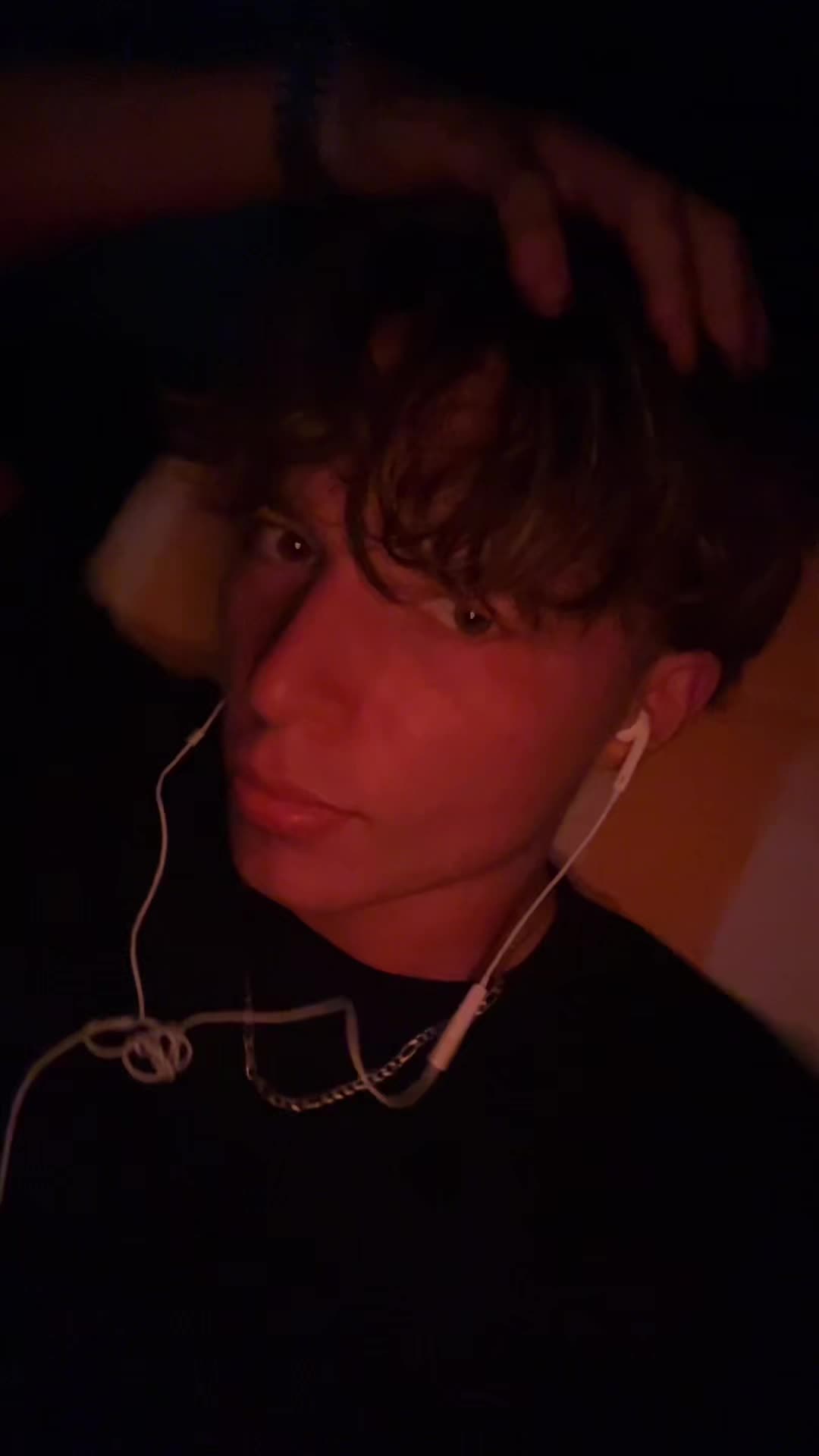 @Ice 🧊