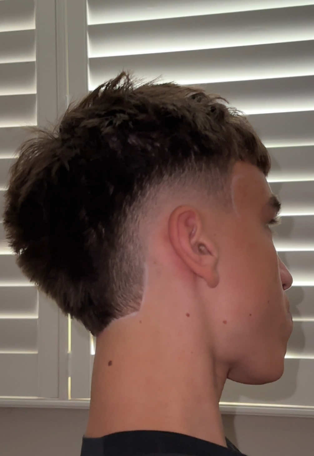 @OLI BARBER