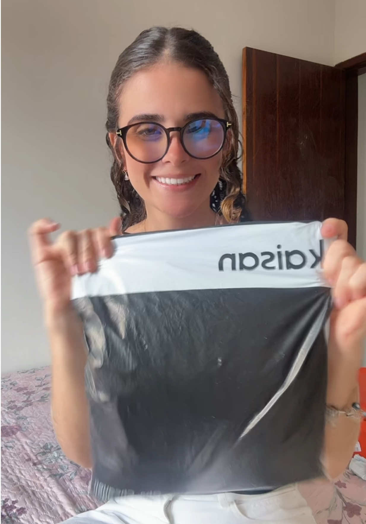 @Emili