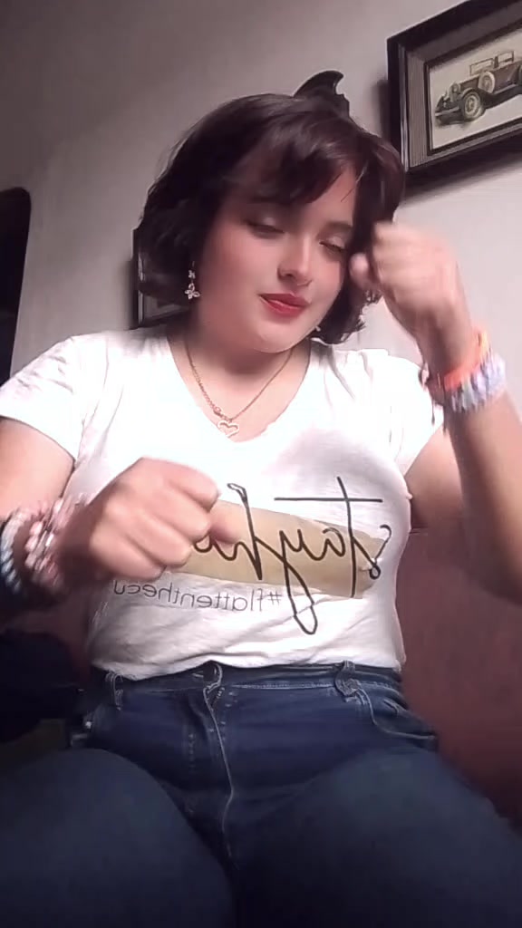 @cami345