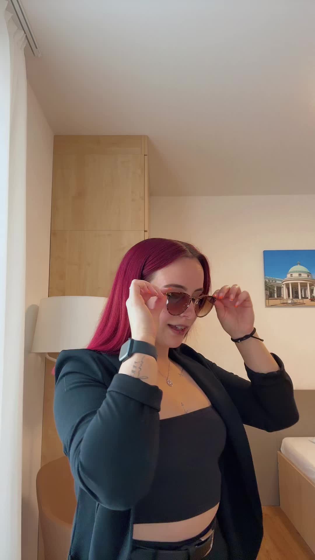 @；  𝐿𝒾𝓃𝑒 ；