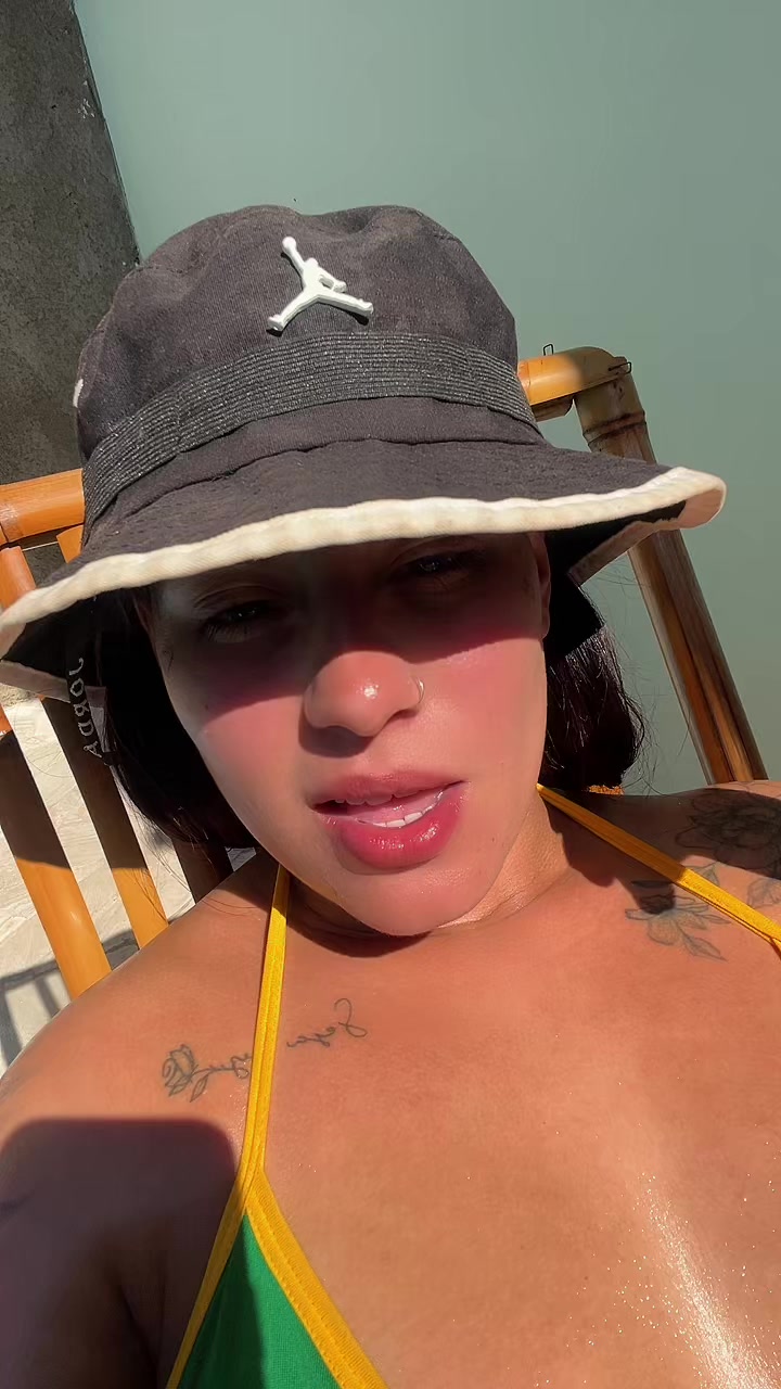 @015_camille