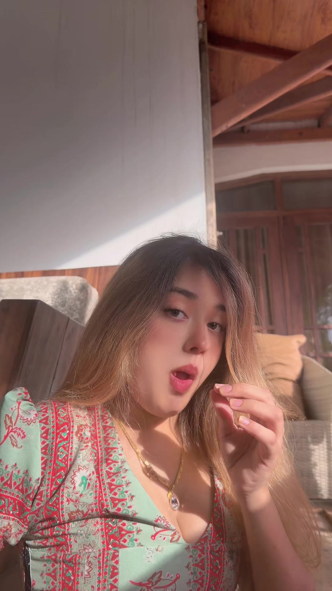 @davina