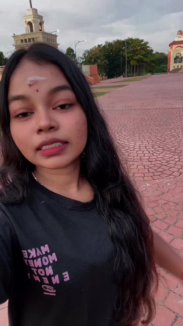 @ஷாலினி🤍🪽