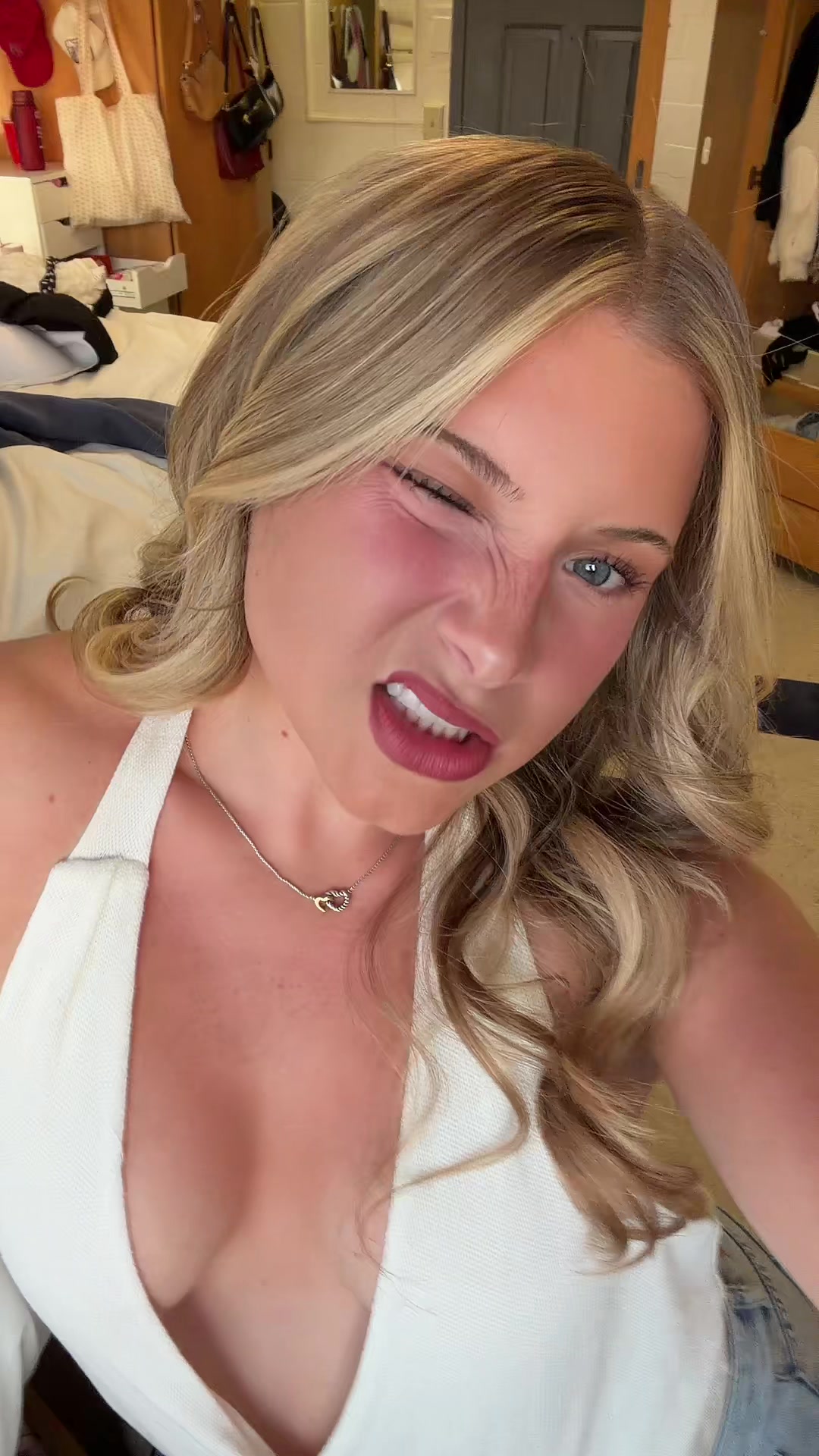 @Annaaaa