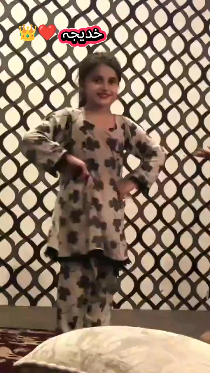@AAMi ر MAرwaت💫👽⚓🇵🇰❤️