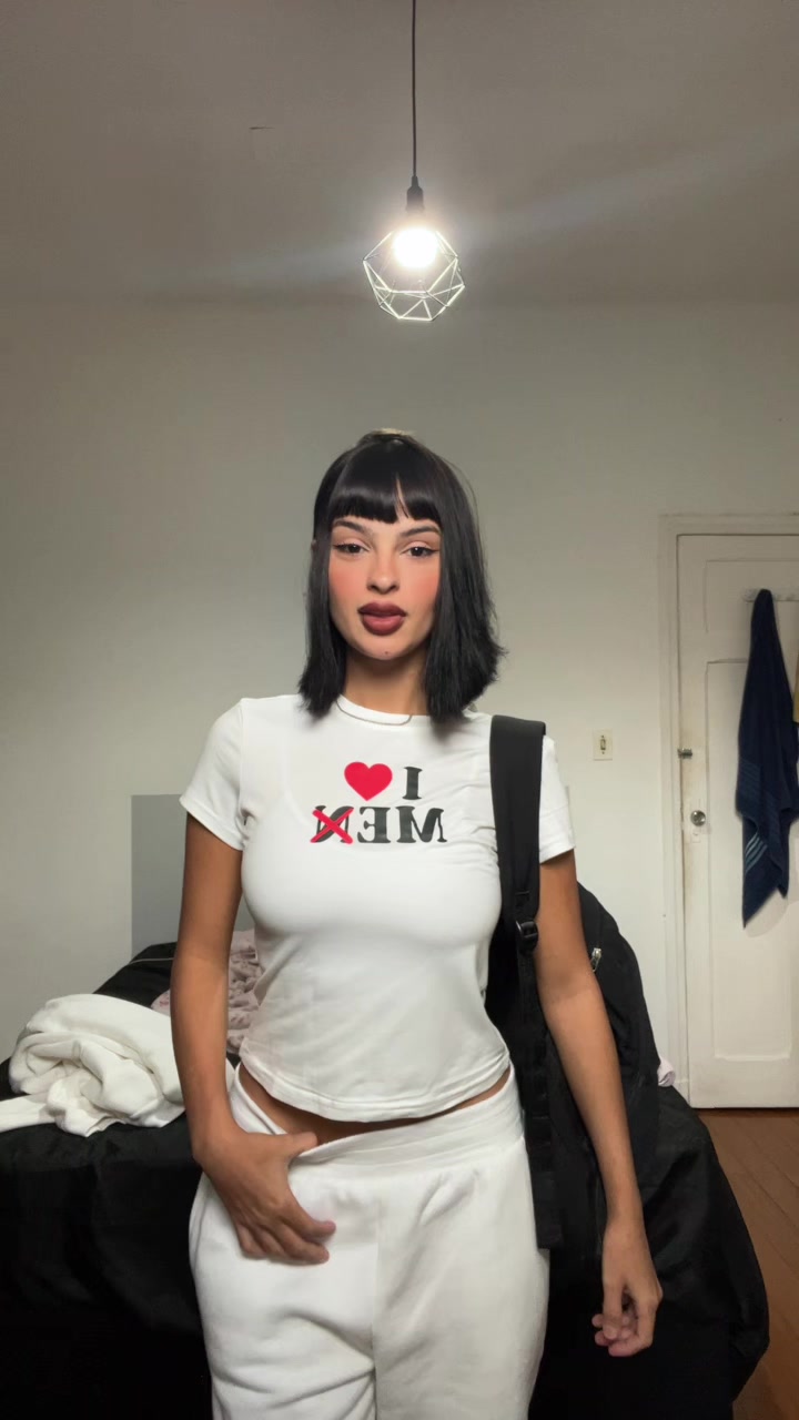 @Geovanna.x_x
