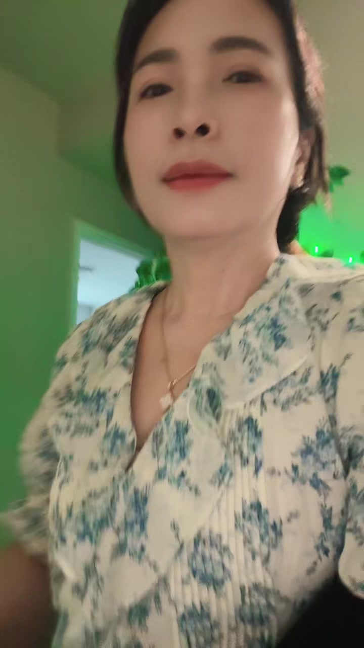 @Ri&ecirc;ng một g&oacute;c trời