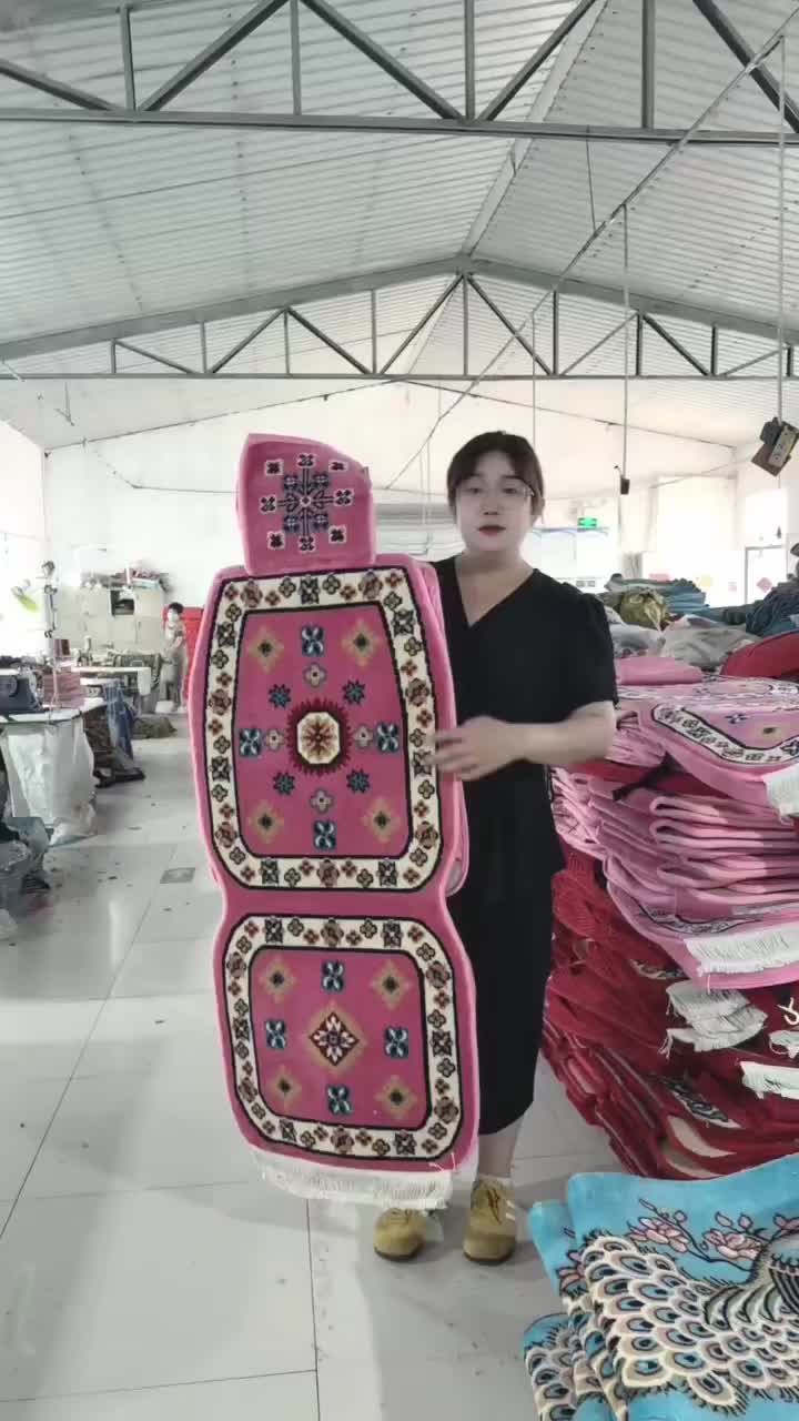 @Car seat factory Anne