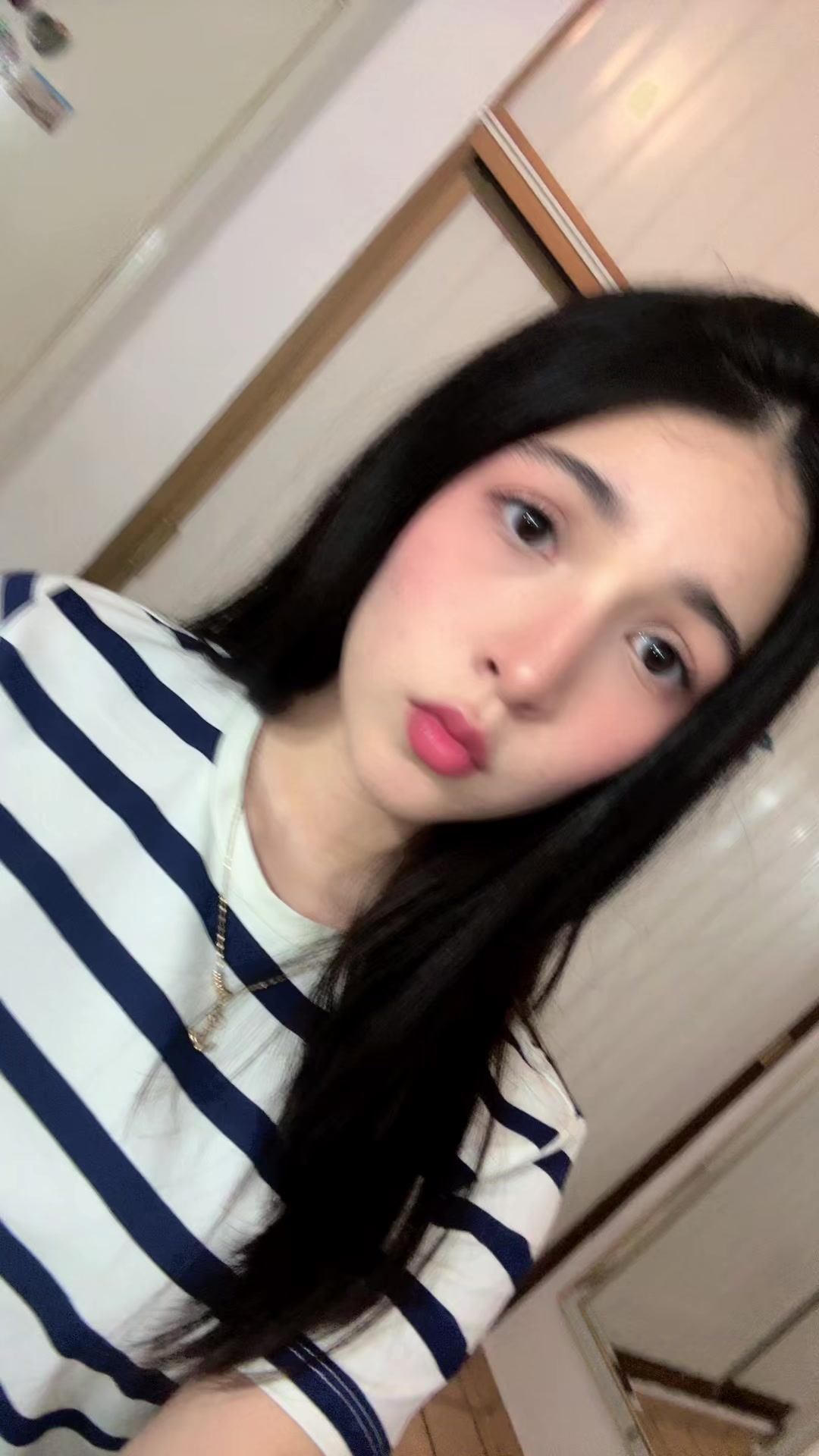 @Vicky4n