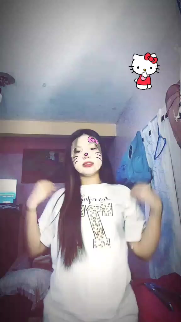 @๐ฏ๐๐๐๐ฬ๐๐
๐๐๐ซ