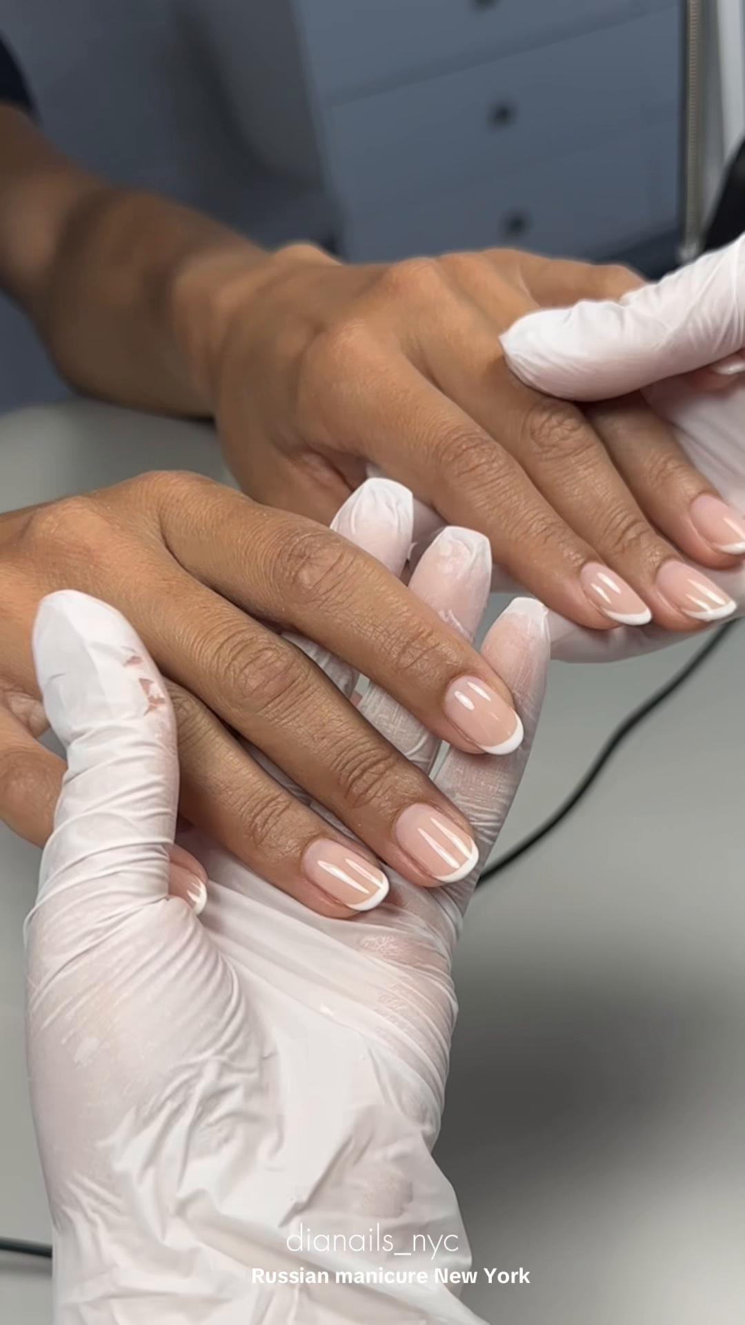 @dianails_nyc
