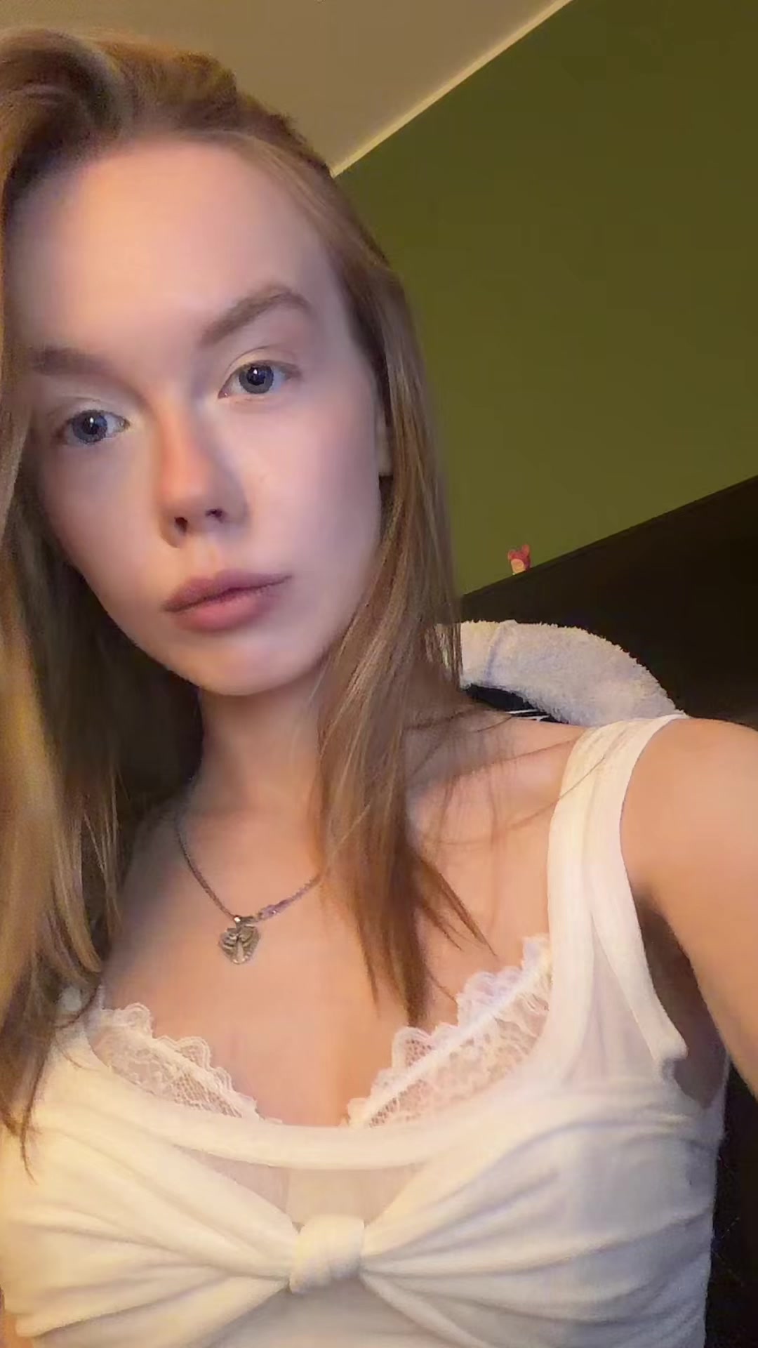 @😾
