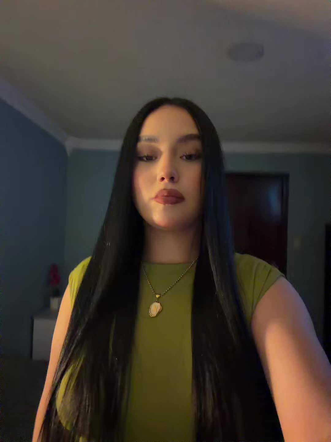 @Olivares