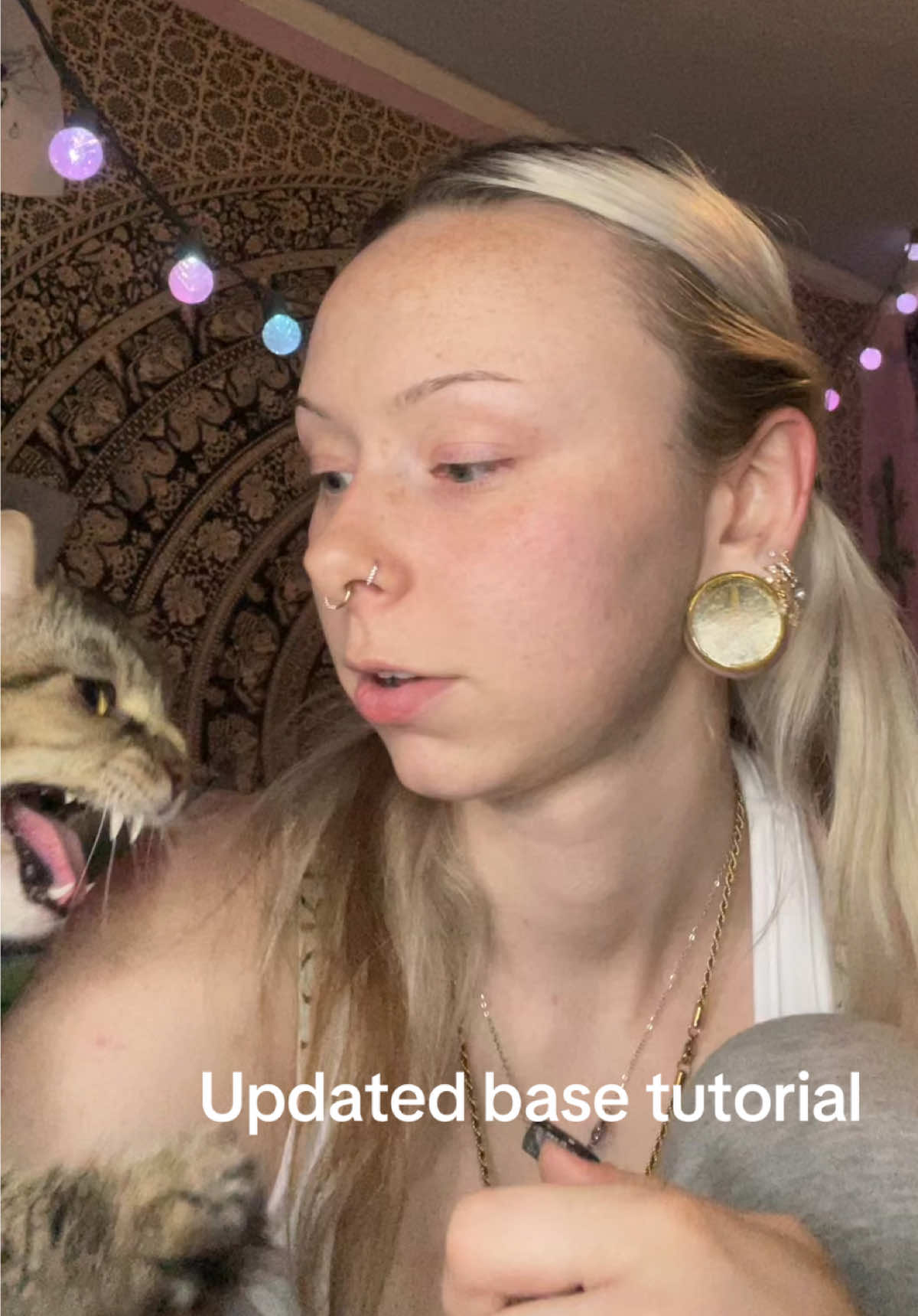 @🧐