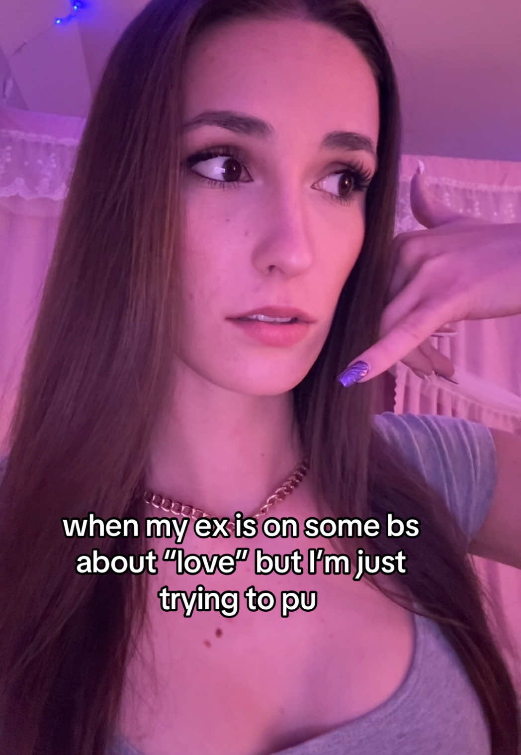 @urfavgirlevr