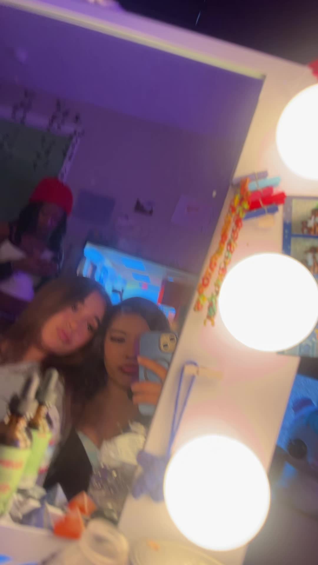 @🎲