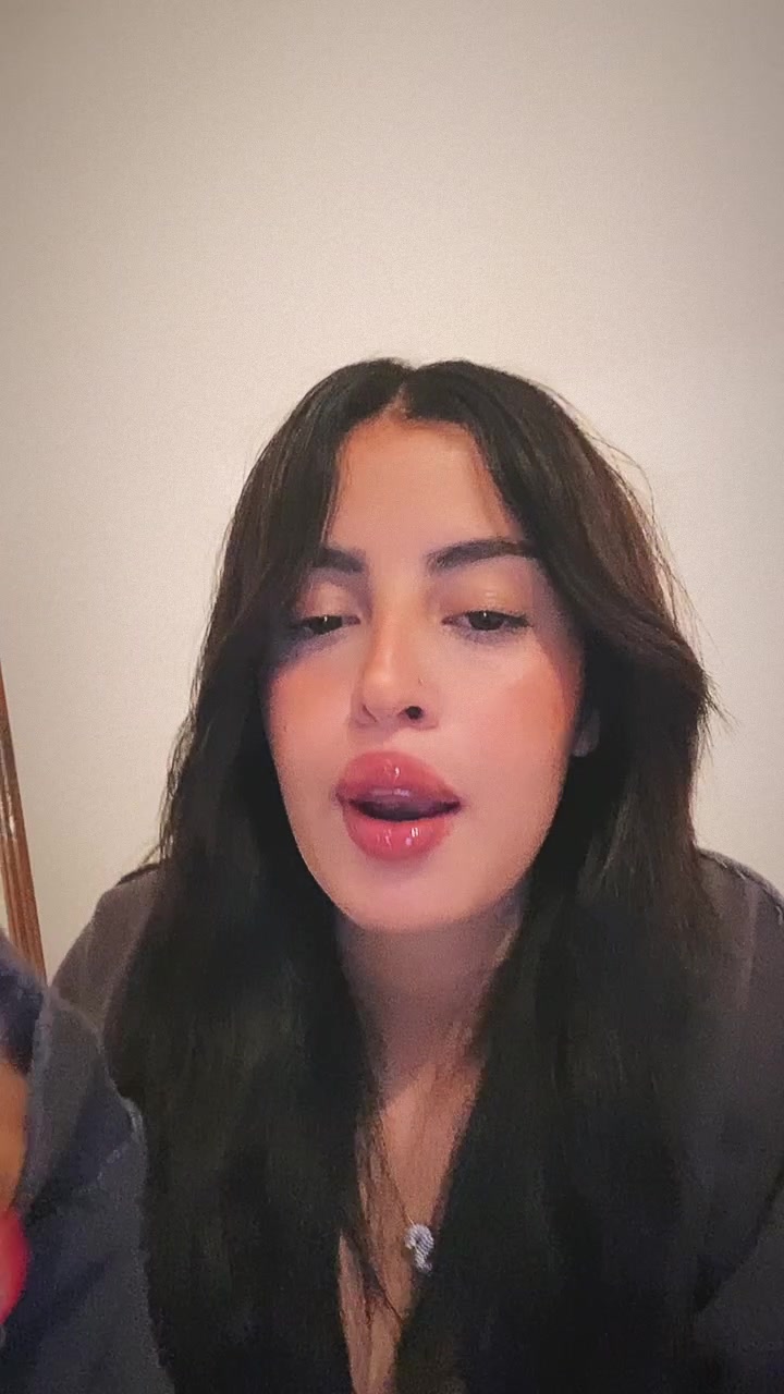 @rou2ee._