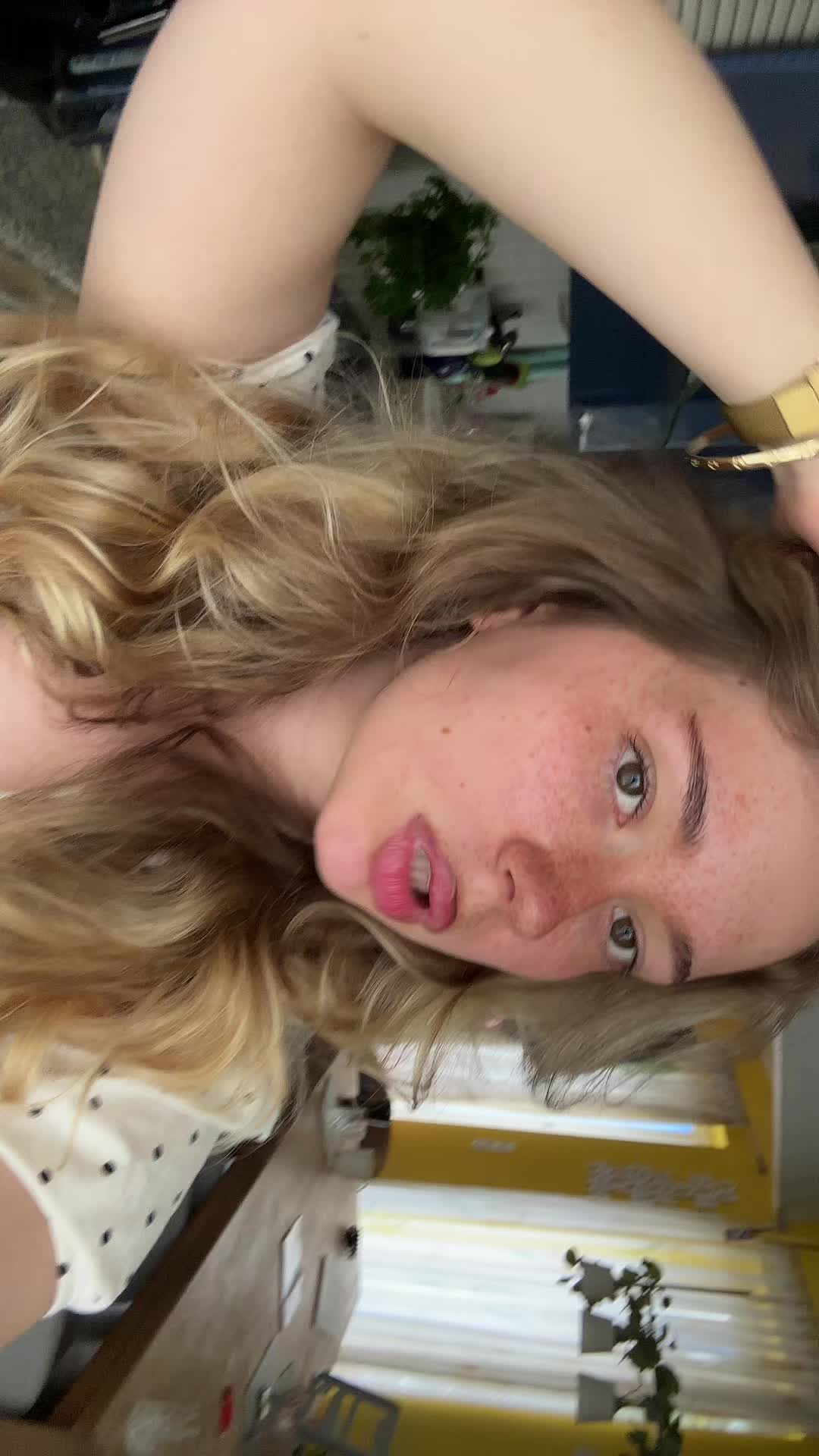 @emiliekrux
