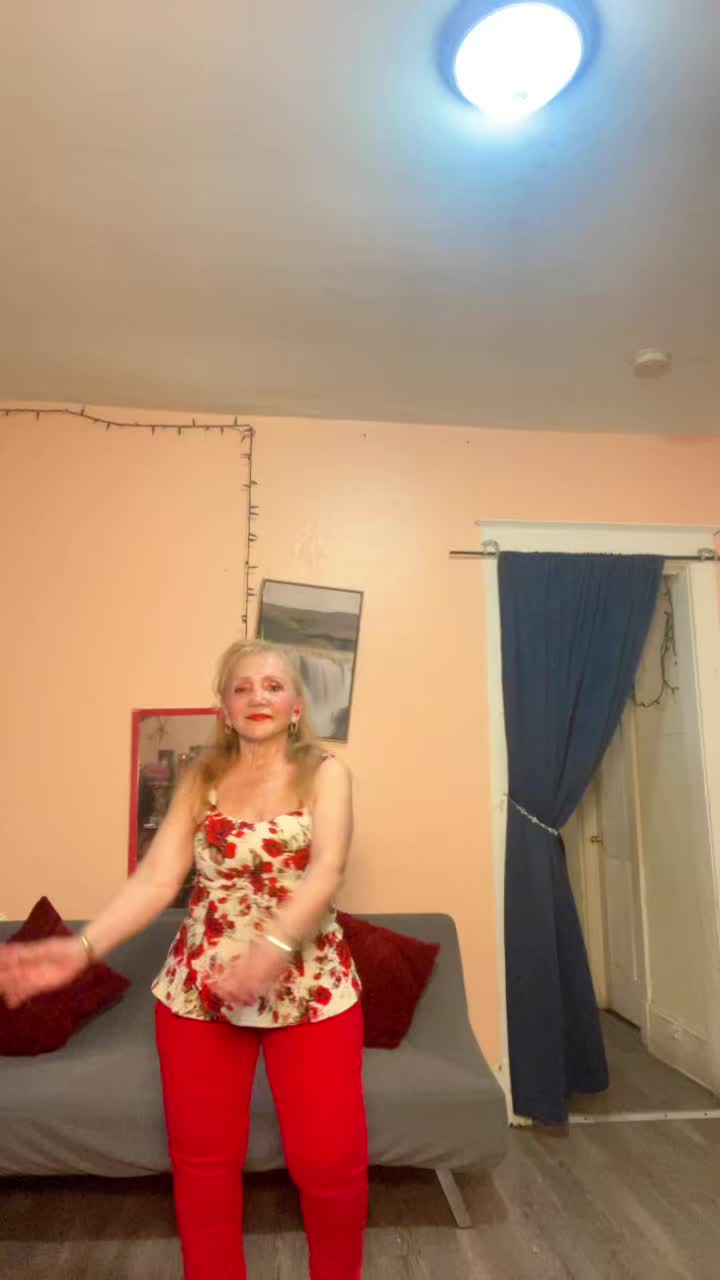 @Linda Castro