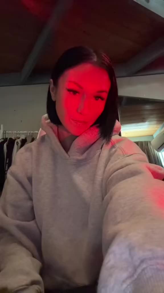 @๐ฅ๐๐๐๐๐ข๐๐๐๐ฅ