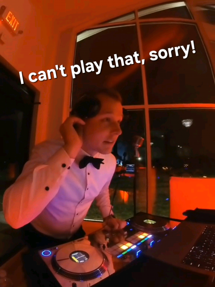 @CG Entertainment