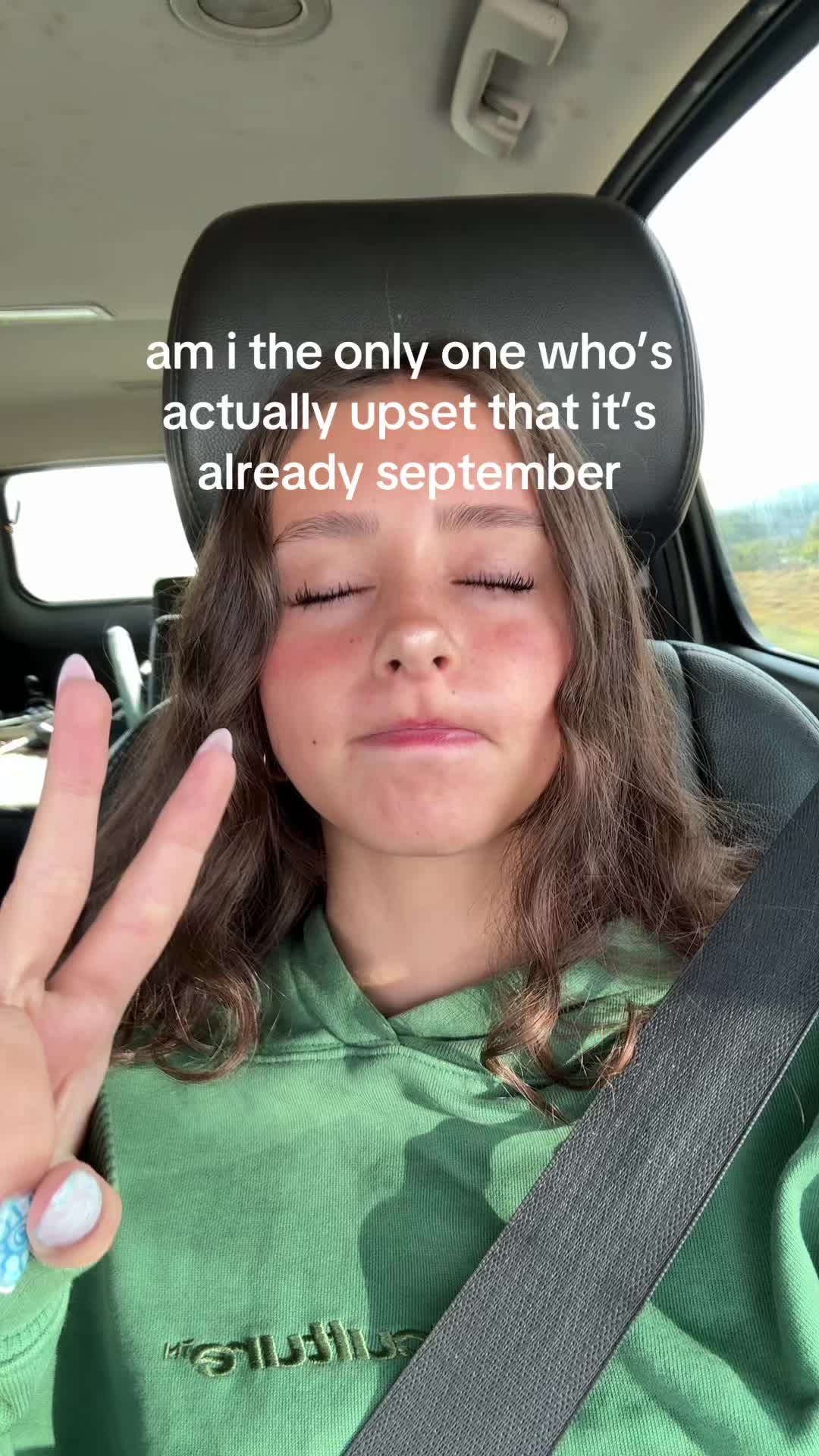 @𝐸𝑙𝑙𝑒🌞❔