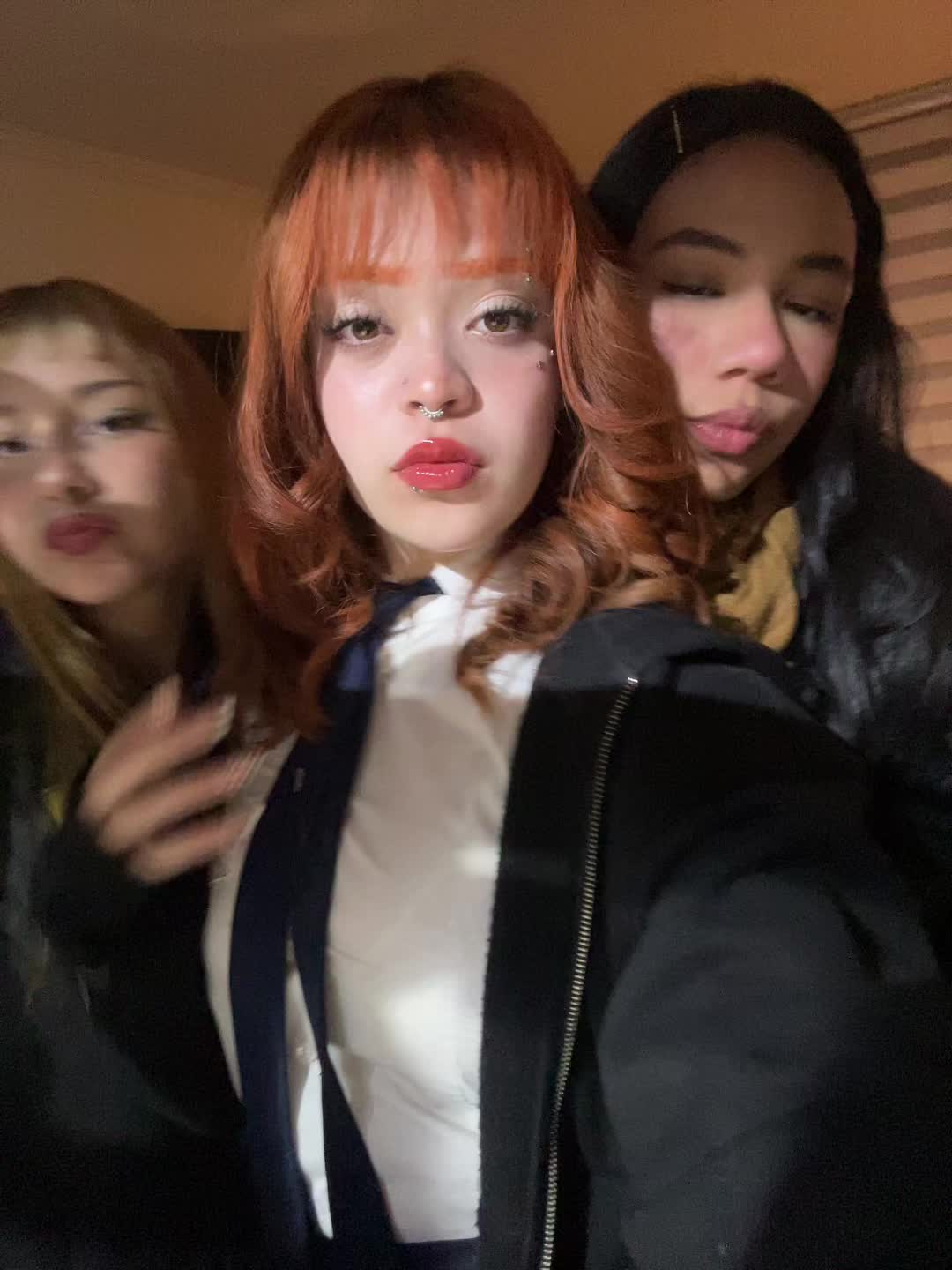 @isidora☭