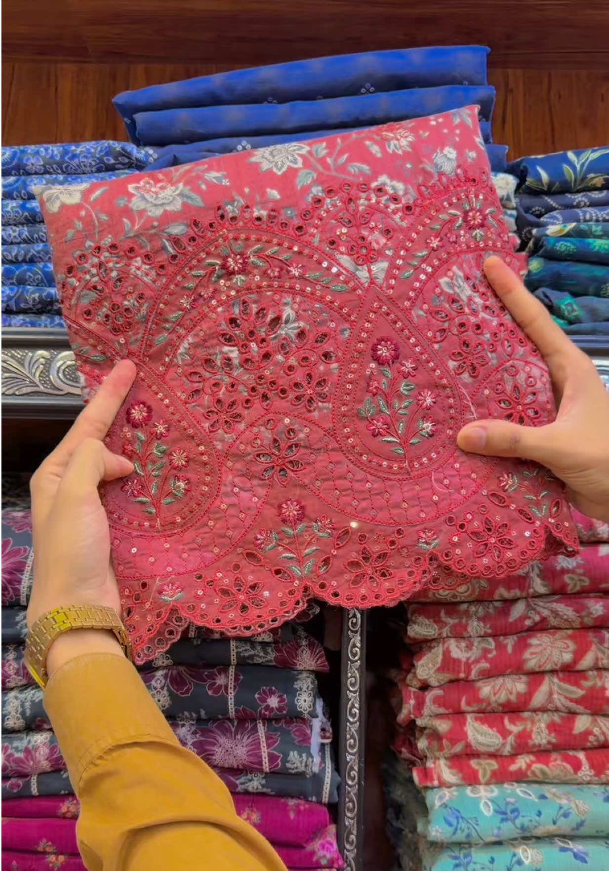 @Al Barik fabric Official