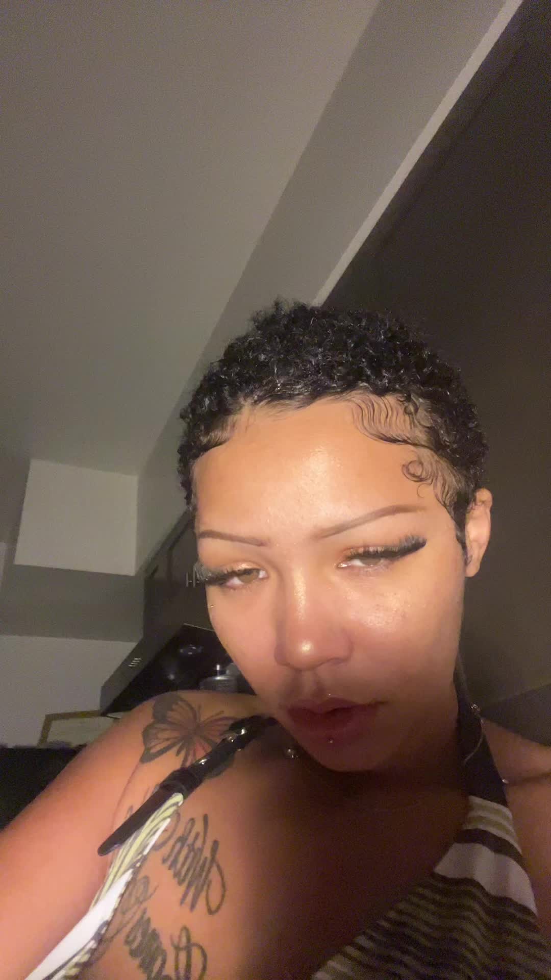 @yaejay
