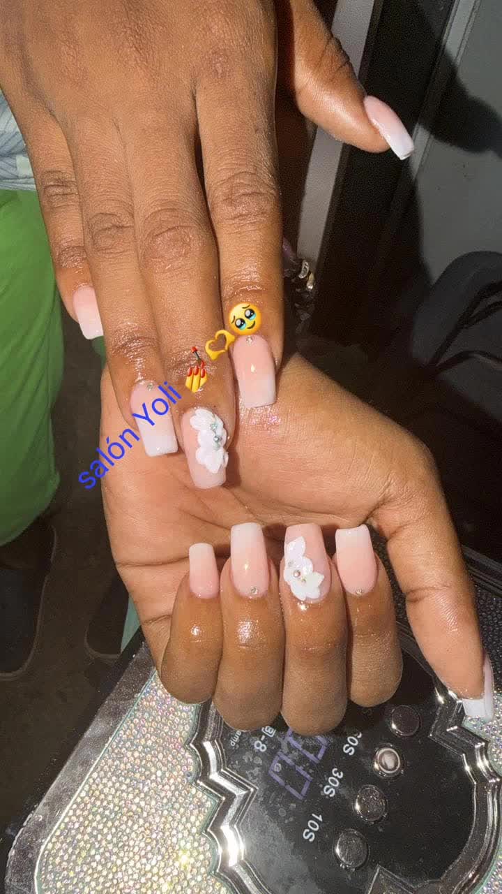 @Yoli❤️&zwj;🩹