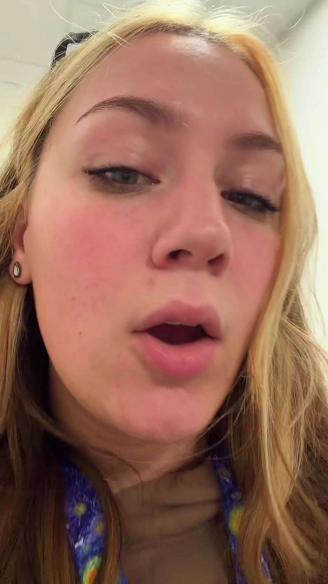 @milfmom