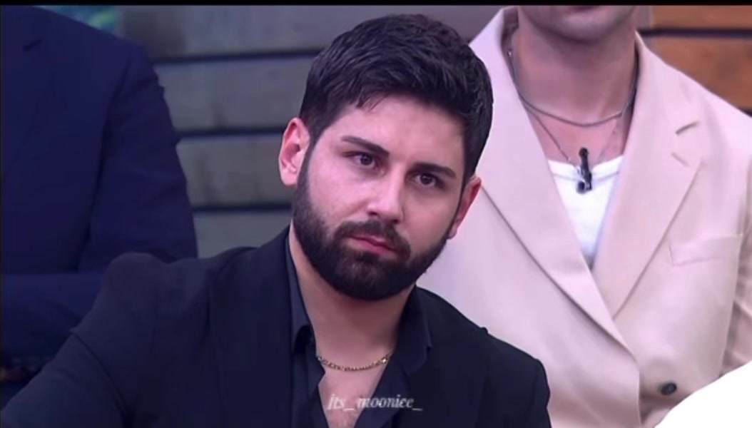 @Moonie