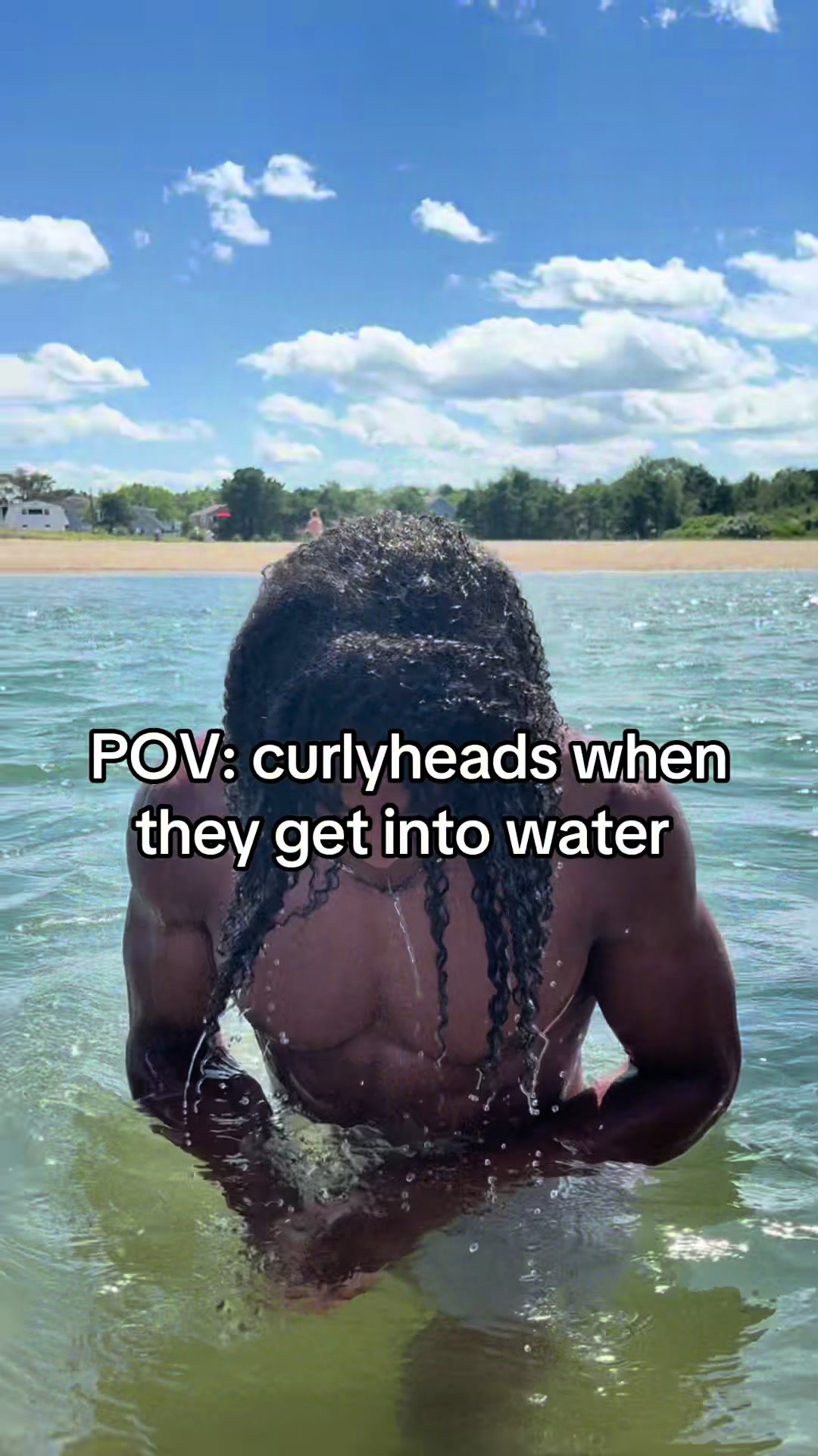 @⃟