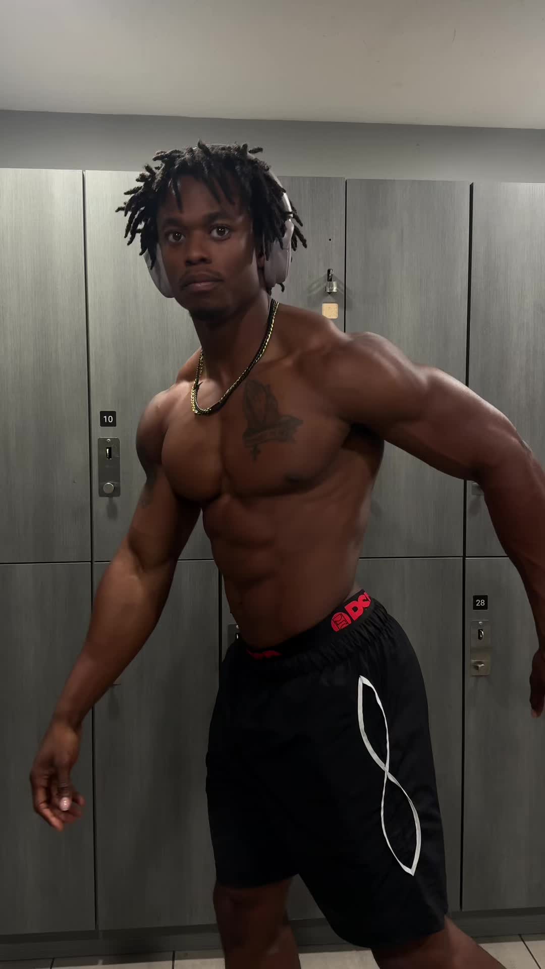 @ChrisLifts