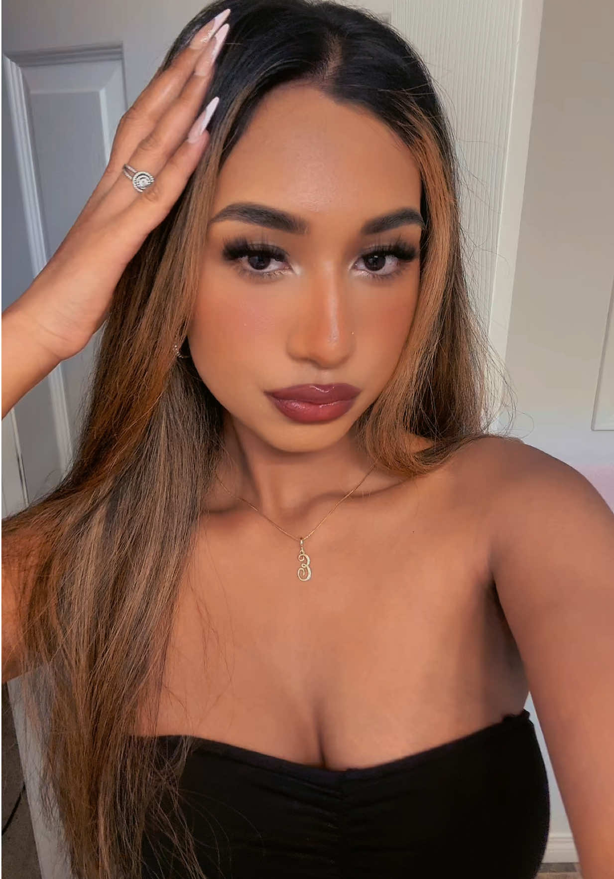@<3