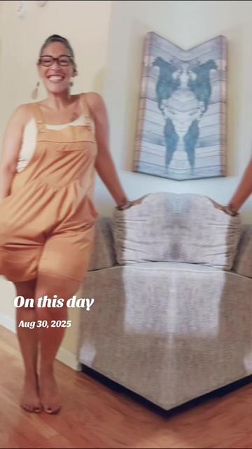@itsmeAdrienne