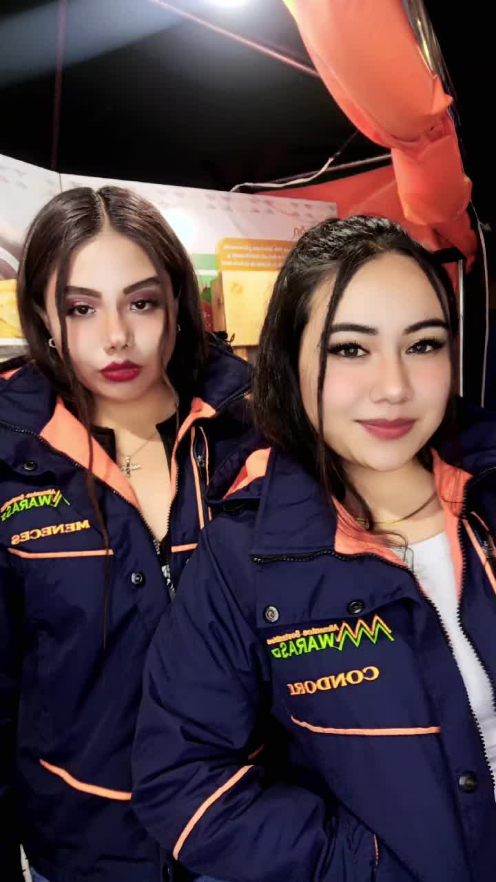 @melani_rivera