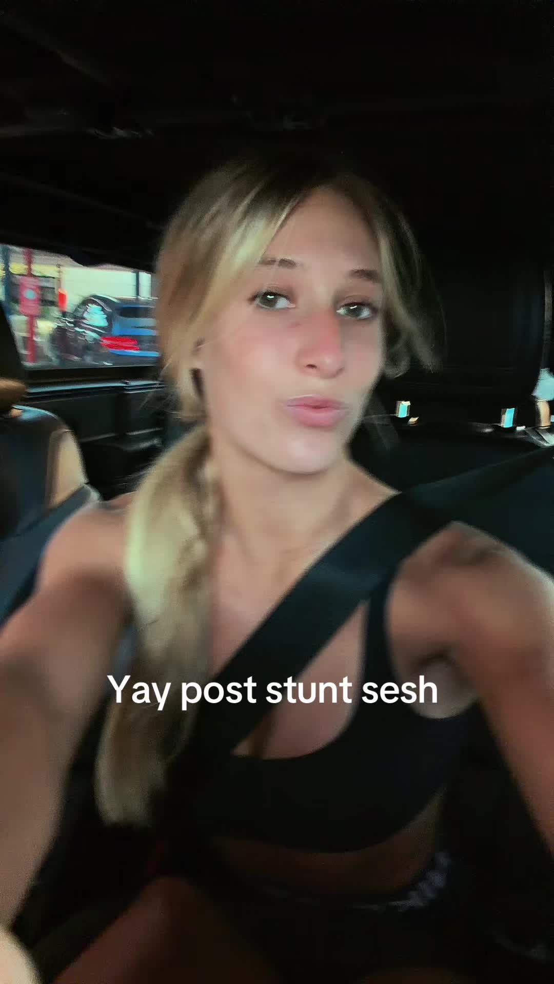 @heyitsryyy