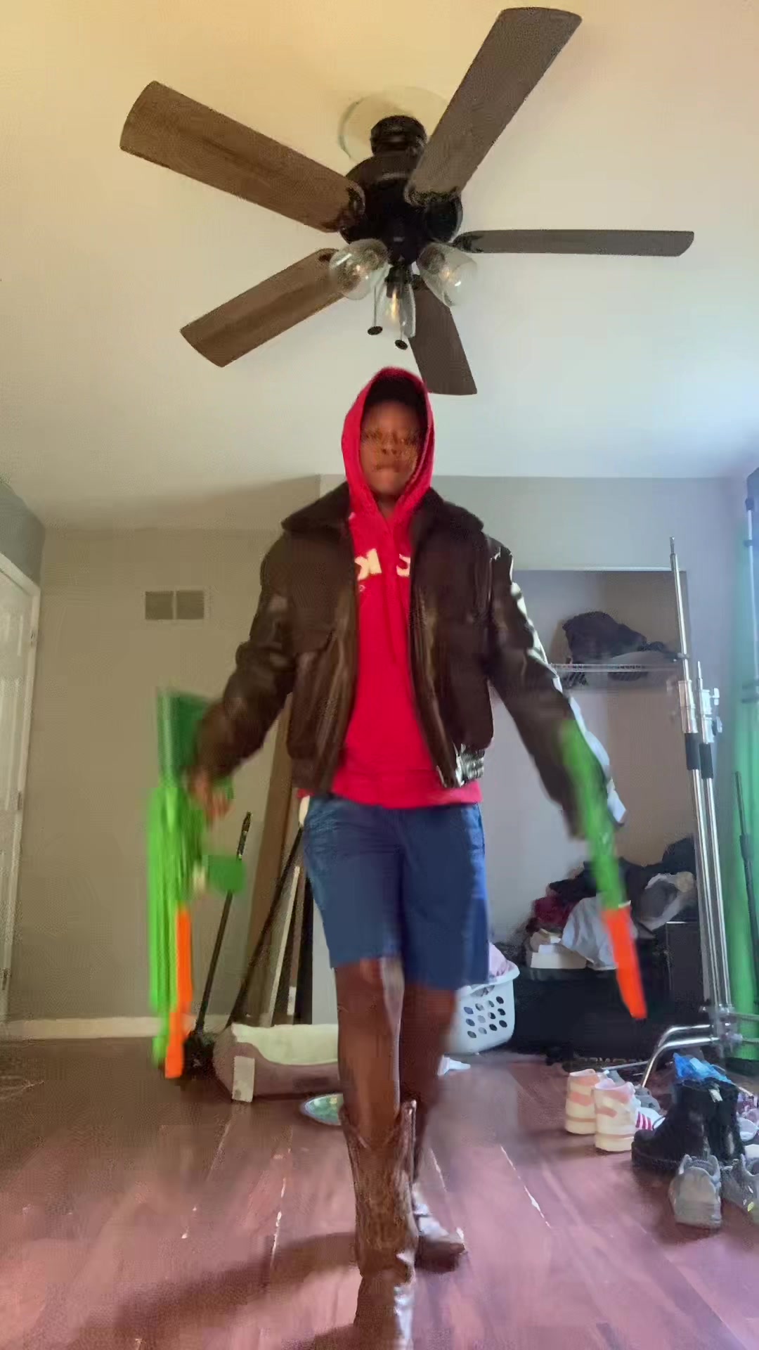 @NIYANGELO