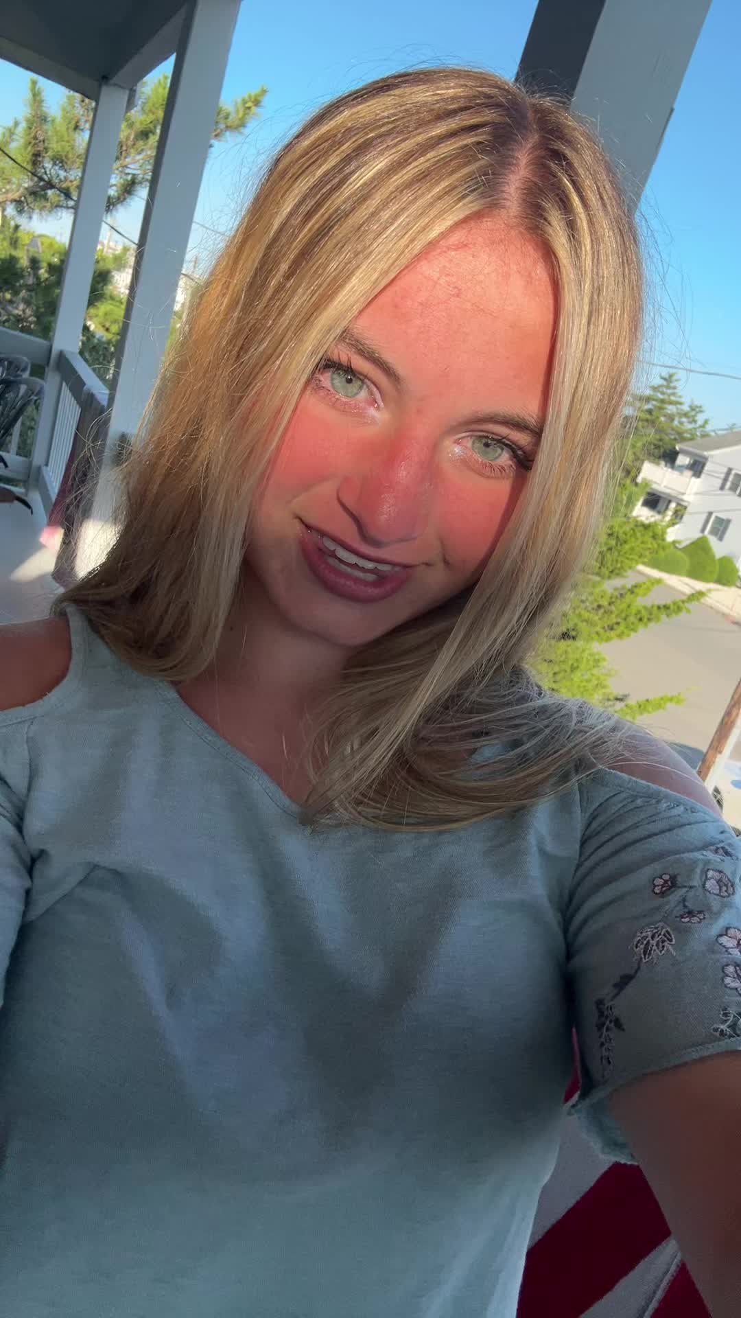 @Caroline✝️🦋