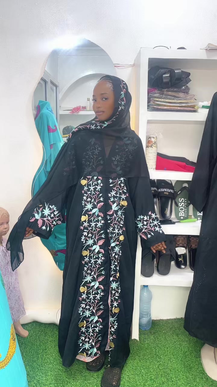 @Rahmiee🤍🦋
